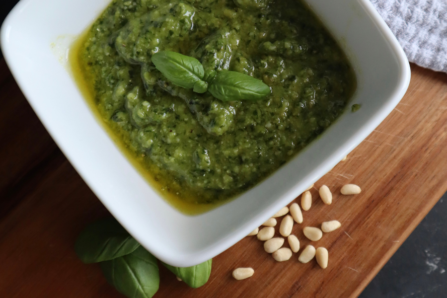 Hjemmelaget Pesto